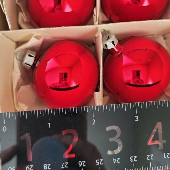 Vintage Ornaments Santa Land 18 Red Glass Ornaments #0363 - Picture 6 of 13